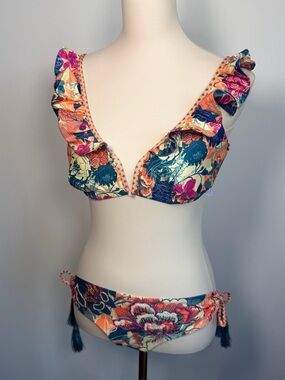 Embroidered and Beaded Cosita Linda Floral Ruffle Bikini Set - Size Large